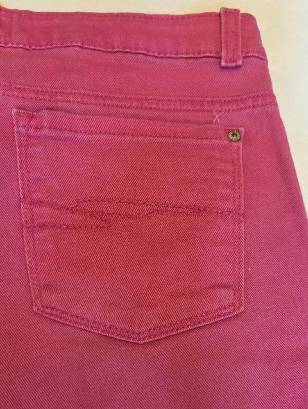 IZOD Loop Hot Pink Women's Bermuda Shorts - Mid Rise Casual - Picture 5 of 7